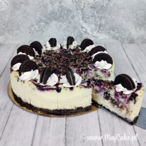Sernik Oreo z porzeczką